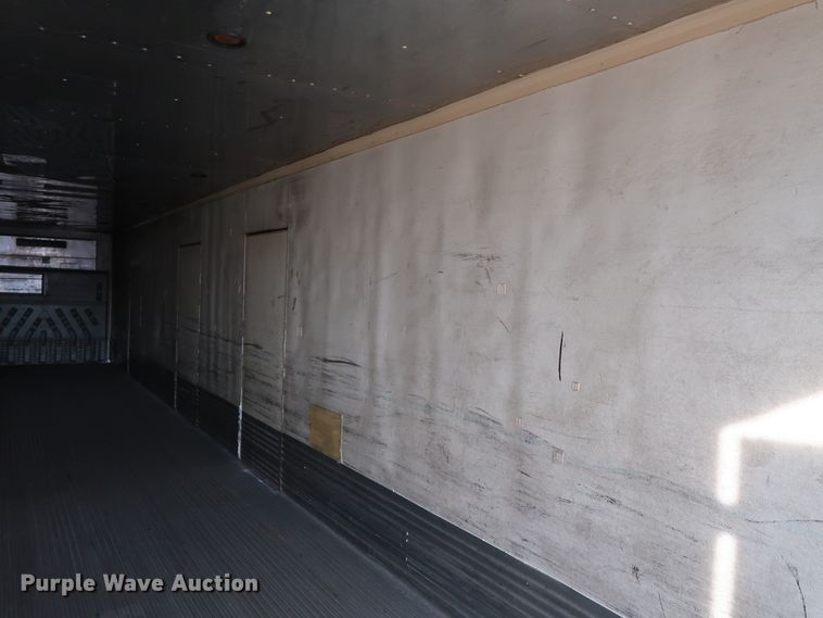 image for item DH0776 1998 Great Dane refrigerated van trailer