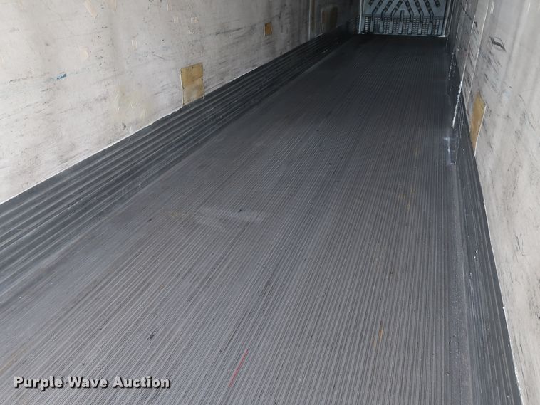 image for item DH0776 1998 Great Dane refrigerated van trailer