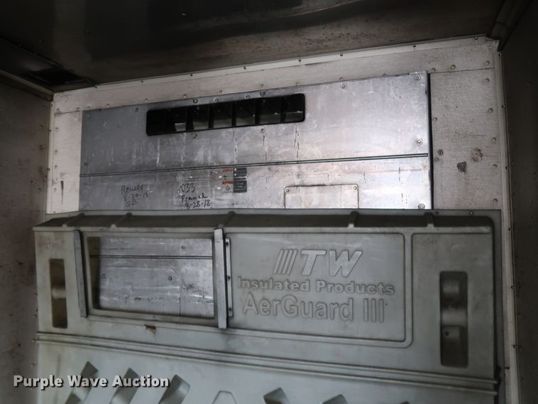 image for item DH0776 1998 Great Dane refrigerated van trailer