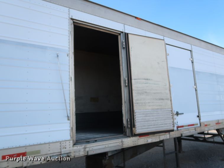 image for item DH0776 1998 Great Dane refrigerated van trailer
