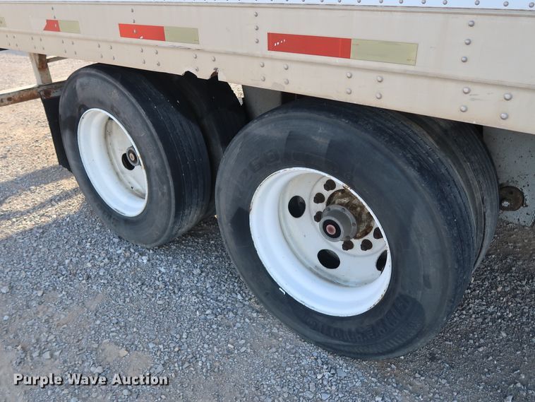 image for item DH0776 1998 Great Dane refrigerated van trailer