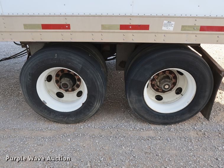 image for item DH0776 1998 Great Dane refrigerated van trailer