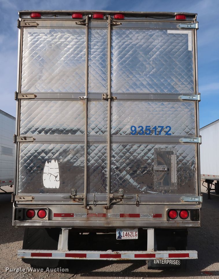 image for item DH0778 1998 Utility VS2R refrigerated van trailer