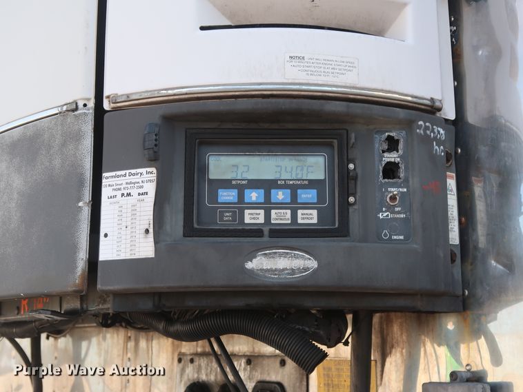 image for item DH0778 1998 Utility VS2R refrigerated van trailer