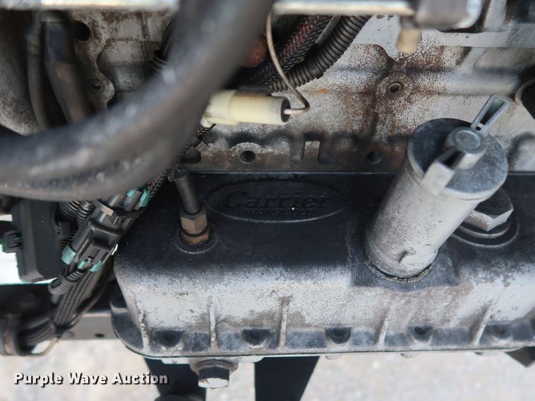 image for item DH0778 1998 Utility VS2R refrigerated van trailer