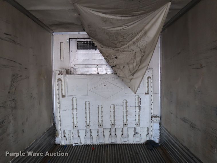 image for item DH0778 1998 Utility VS2R refrigerated van trailer