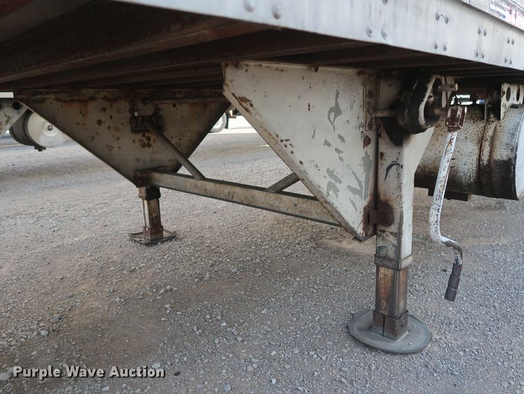 image for item DH0779 1993 Trailmobile 01AC-1UAL refrigerated van trailer