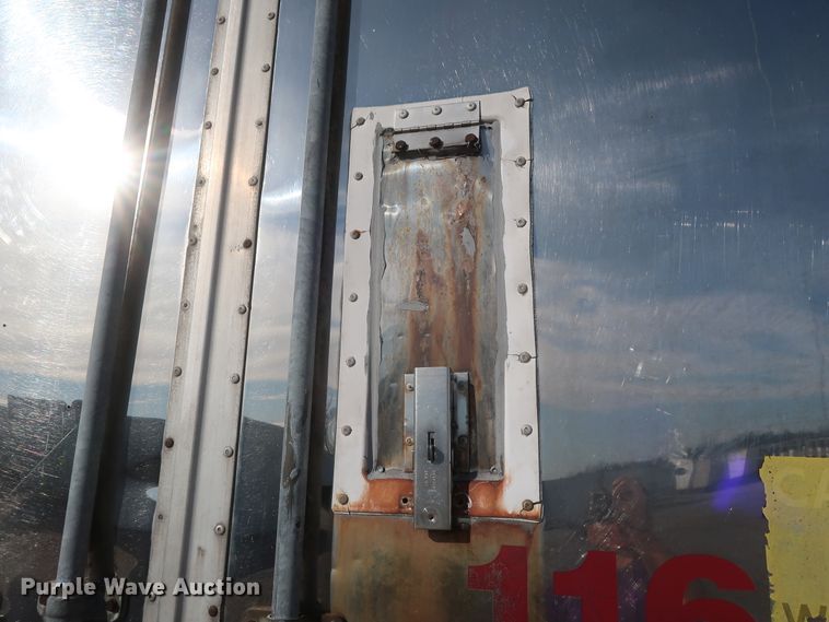 image for item DH0779 1993 Trailmobile 01AC-1UAL refrigerated van trailer