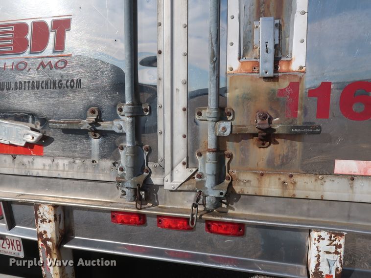 image for item DH0779 1993 Trailmobile 01AC-1UAL refrigerated van trailer