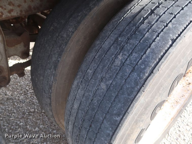 image for item DH0779 1993 Trailmobile 01AC-1UAL refrigerated van trailer