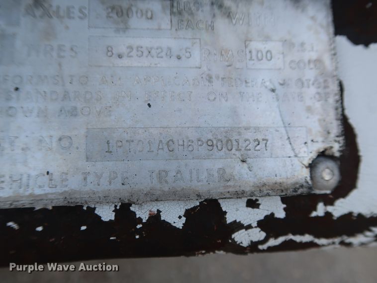 image for item DH0779 1993 Trailmobile 01AC-1UAL refrigerated van trailer