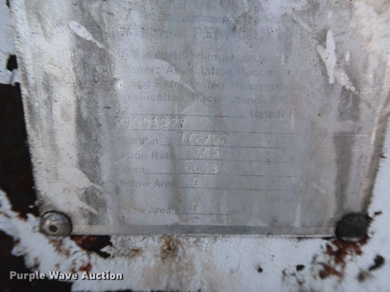 image for item DH0779 1993 Trailmobile 01AC-1UAL refrigerated van trailer