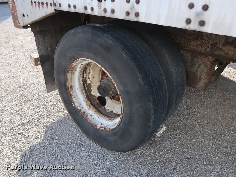 image for item DH0780 1996 Trailmobile 01AN-1UAL refrigerated van trailer