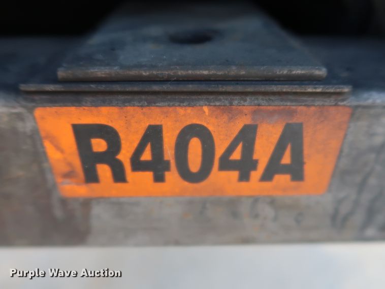 image for item DH0781 1996 Utility VS2R refrigerated van trailer