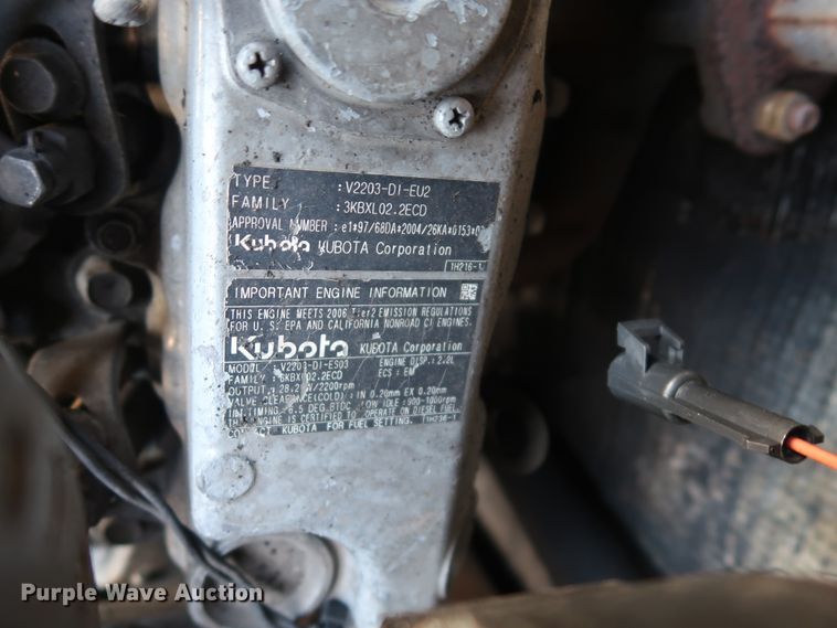 image for item DH0782 1999 Utility VS2R refrigerated van trailer