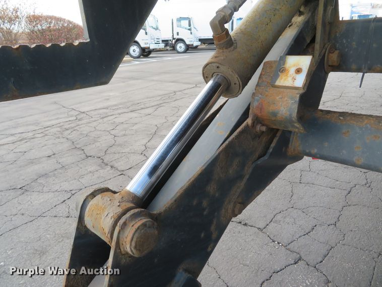 image for item DH1708 2007 International 4300 box truck