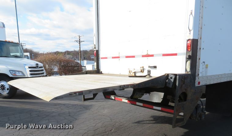 image for item DH1708 2007 International 4300 box truck