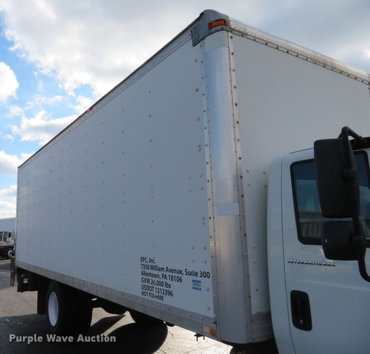 image for item DH1708 2007 International 4300 box truck