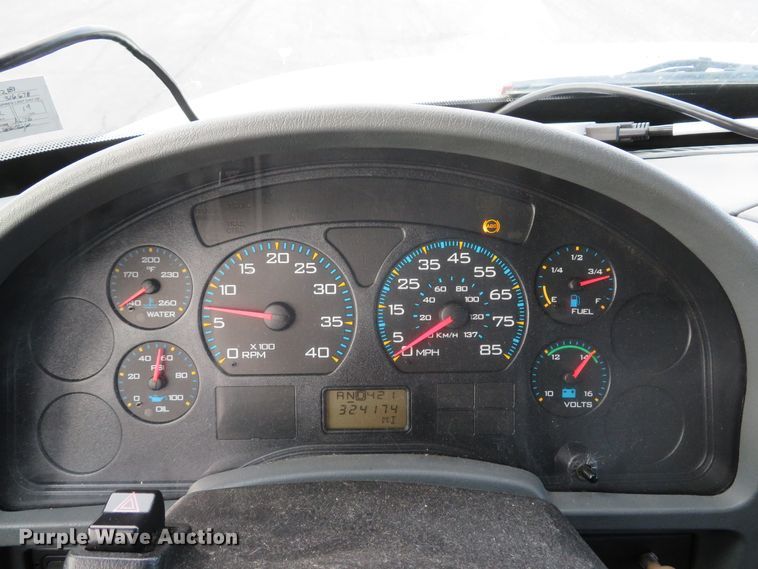 image for item DH1708 2007 International 4300 box truck