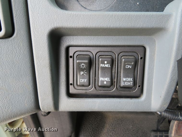 image for item DH1708 2007 International 4300 box truck