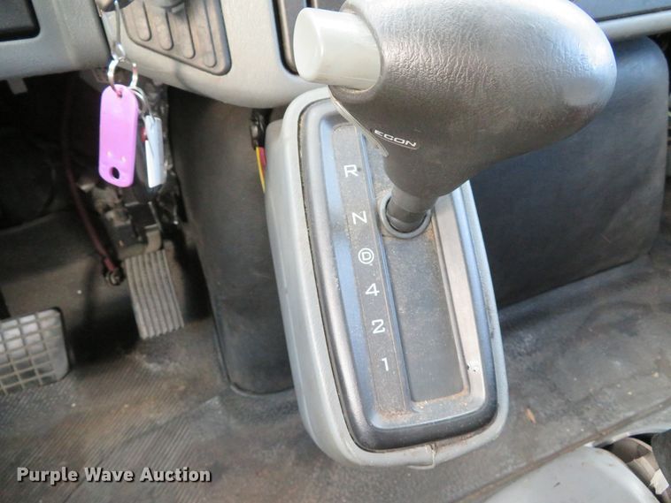 image for item DH1708 2007 International 4300 box truck