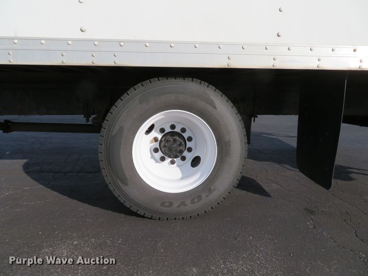 image for item DH1708 2007 International 4300 box truck