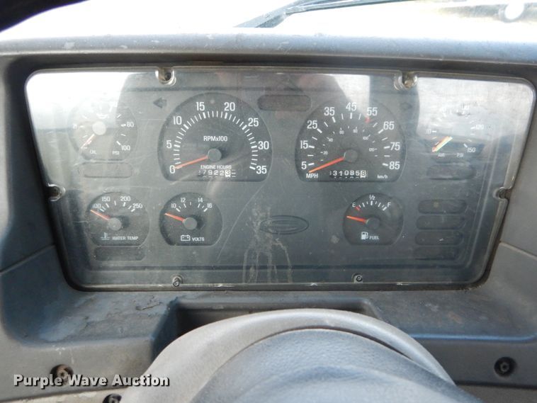 image for item DH2245 2000 Sterling L-Line truck cab and chassis