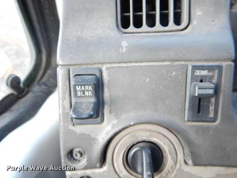 image for item DH2245 2000 Sterling L-Line truck cab and chassis