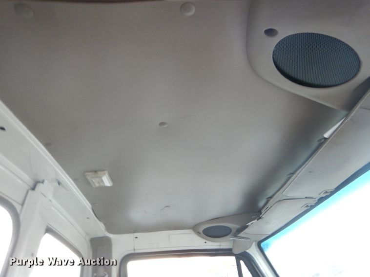 image for item DH2245 2000 Sterling L-Line truck cab and chassis