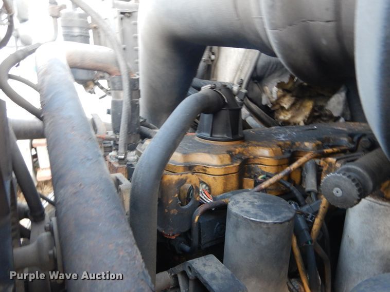 image for item DH2245 2000 Sterling L-Line truck cab and chassis