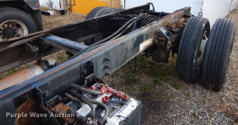 image for item DH2245 2000 Sterling L-Line truck cab and chassis