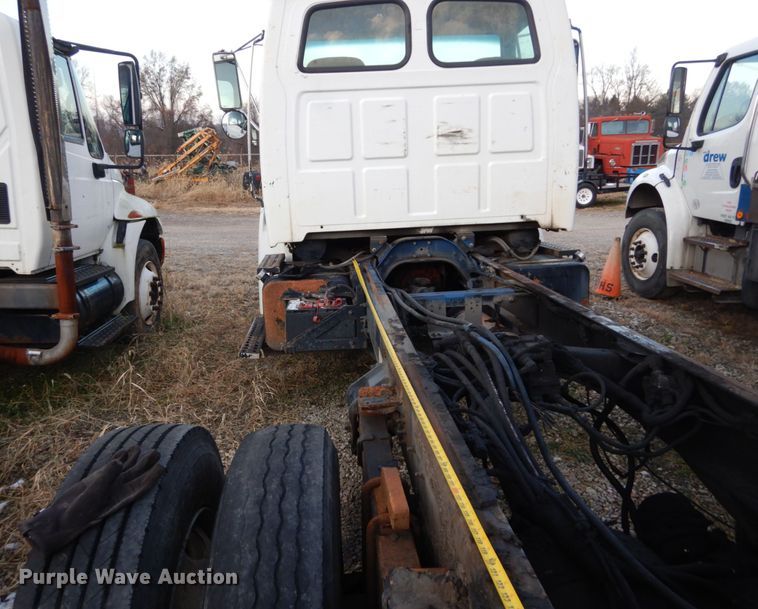 image for item DH2245 2000 Sterling L-Line truck cab and chassis