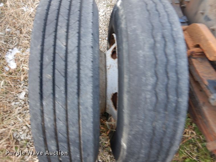 image for item DH2245 2000 Sterling L-Line truck cab and chassis