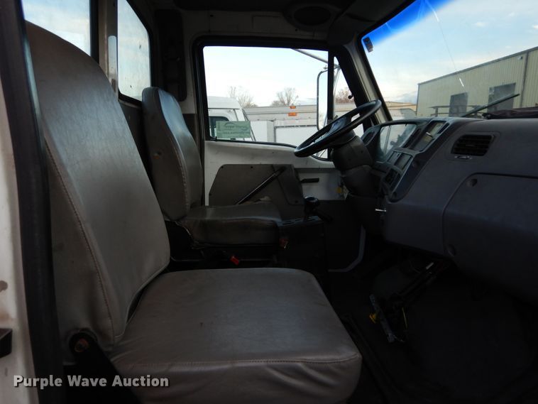 image for item DH2246 2000 Sterling L-Line truck cab and chassis