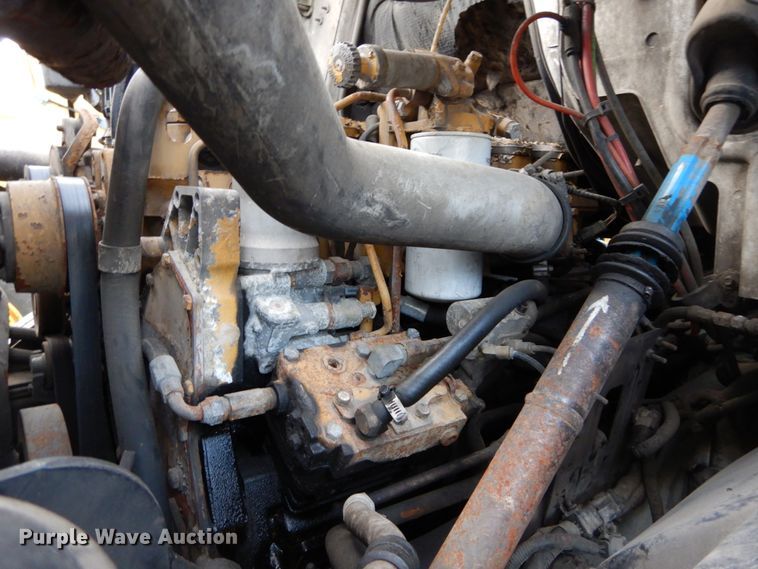 image for item DH2246 2000 Sterling L-Line truck cab and chassis