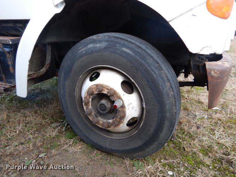 image for item DH2246 2000 Sterling L-Line truck cab and chassis