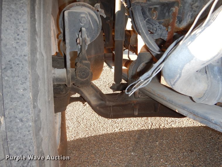 image for item DH2691 2007 Kenworth T2000 semi truck