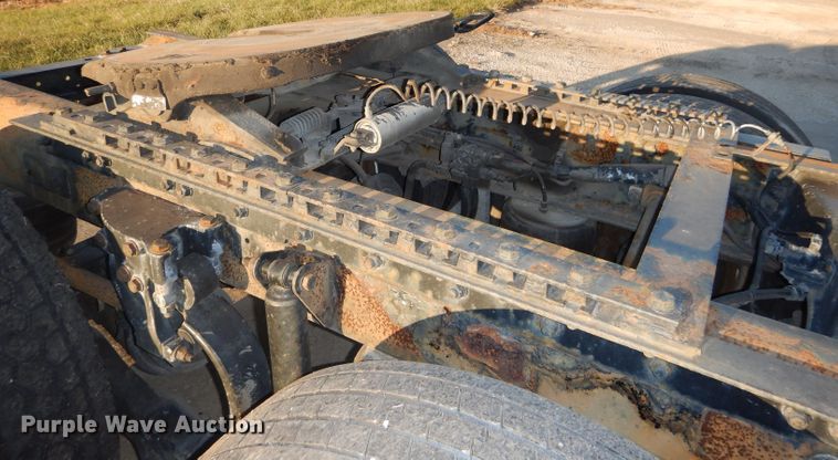 image for item DH2691 2007 Kenworth T2000 semi truck