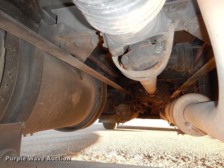 image for item DH2691 2007 Kenworth T2000 semi truck