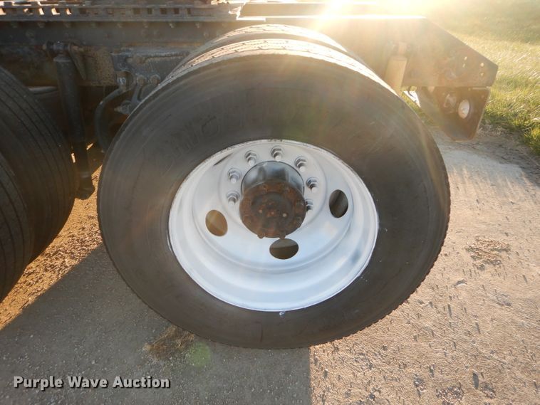 image for item DH2691 2007 Kenworth T2000 semi truck