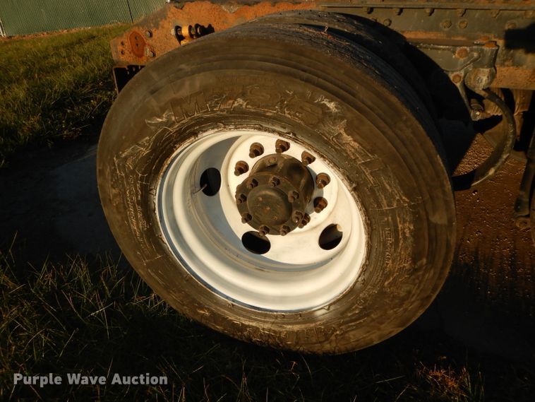 image for item DH2691 2007 Kenworth T2000 semi truck