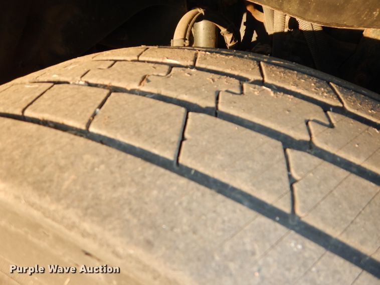 image for item DH2691 2007 Kenworth T2000 semi truck