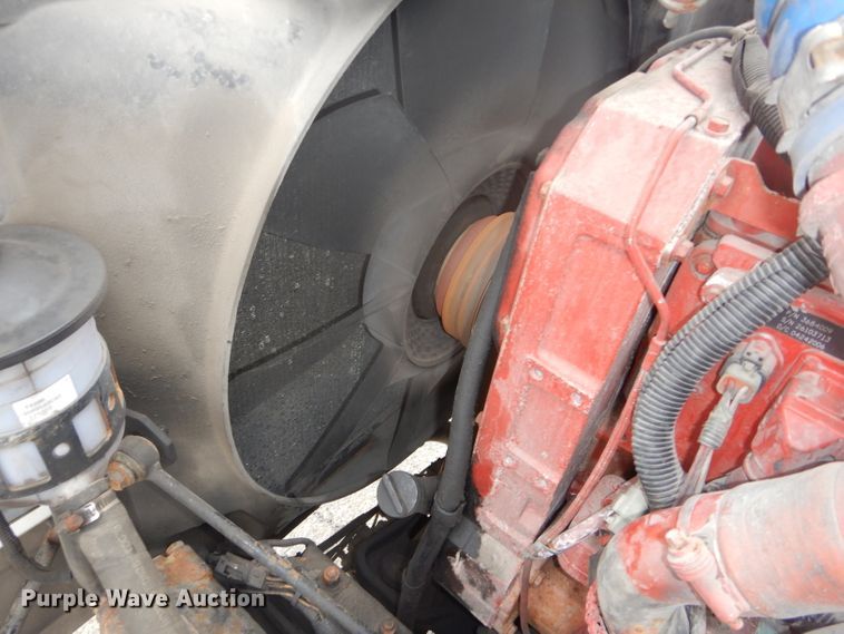 image for item DH2692 2007 International 9400i semi truck