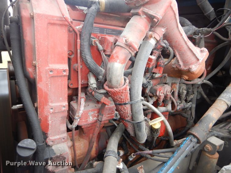 image for item DH2692 2007 International 9400i semi truck