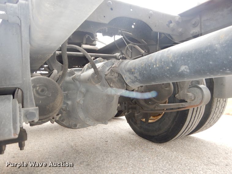 image for item DH2692 2007 International 9400i semi truck