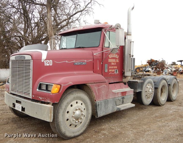 image for item DH2745 1990 Freightliner FLD120 semi truck