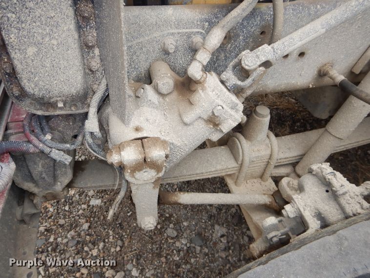 image for item DH2745 1990 Freightliner FLD120 semi truck