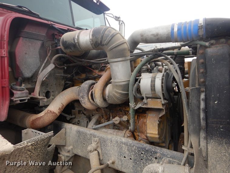 image for item DH2745 1990 Freightliner FLD120 semi truck