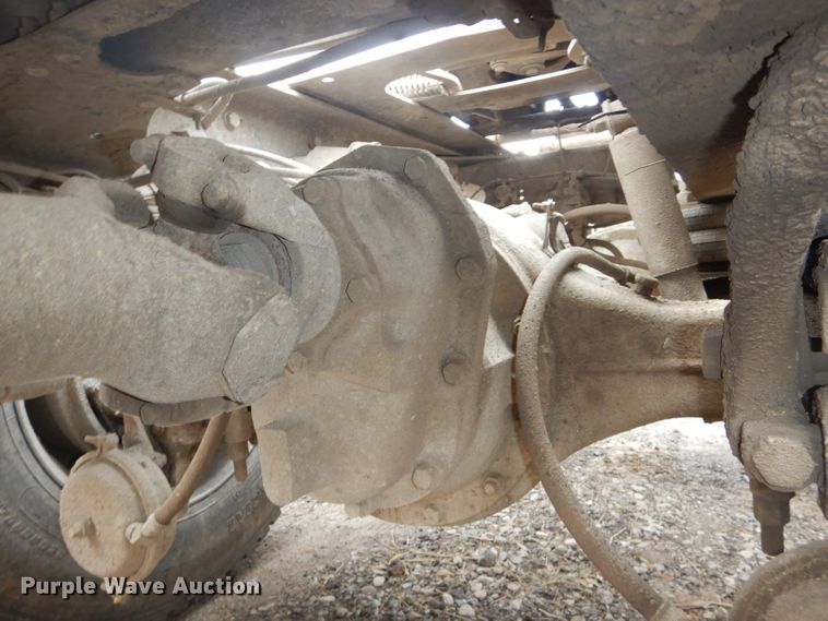 image for item DH2745 1990 Freightliner FLD120 semi truck