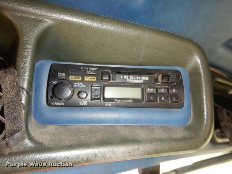 image for item DH4274 1999 Peterbilt 378 semi truck